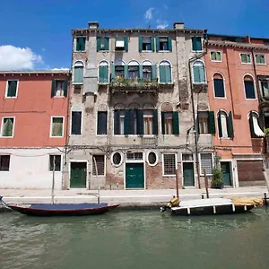 https://digianfranco-piano-nobile.hotelinveneto.com