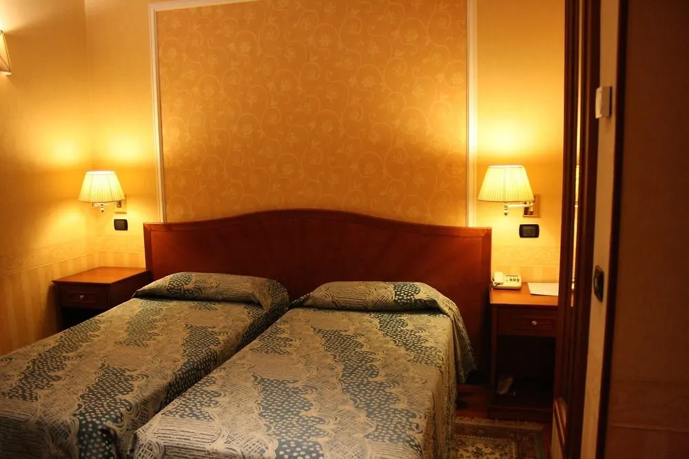 Lancaster Hotel Milán